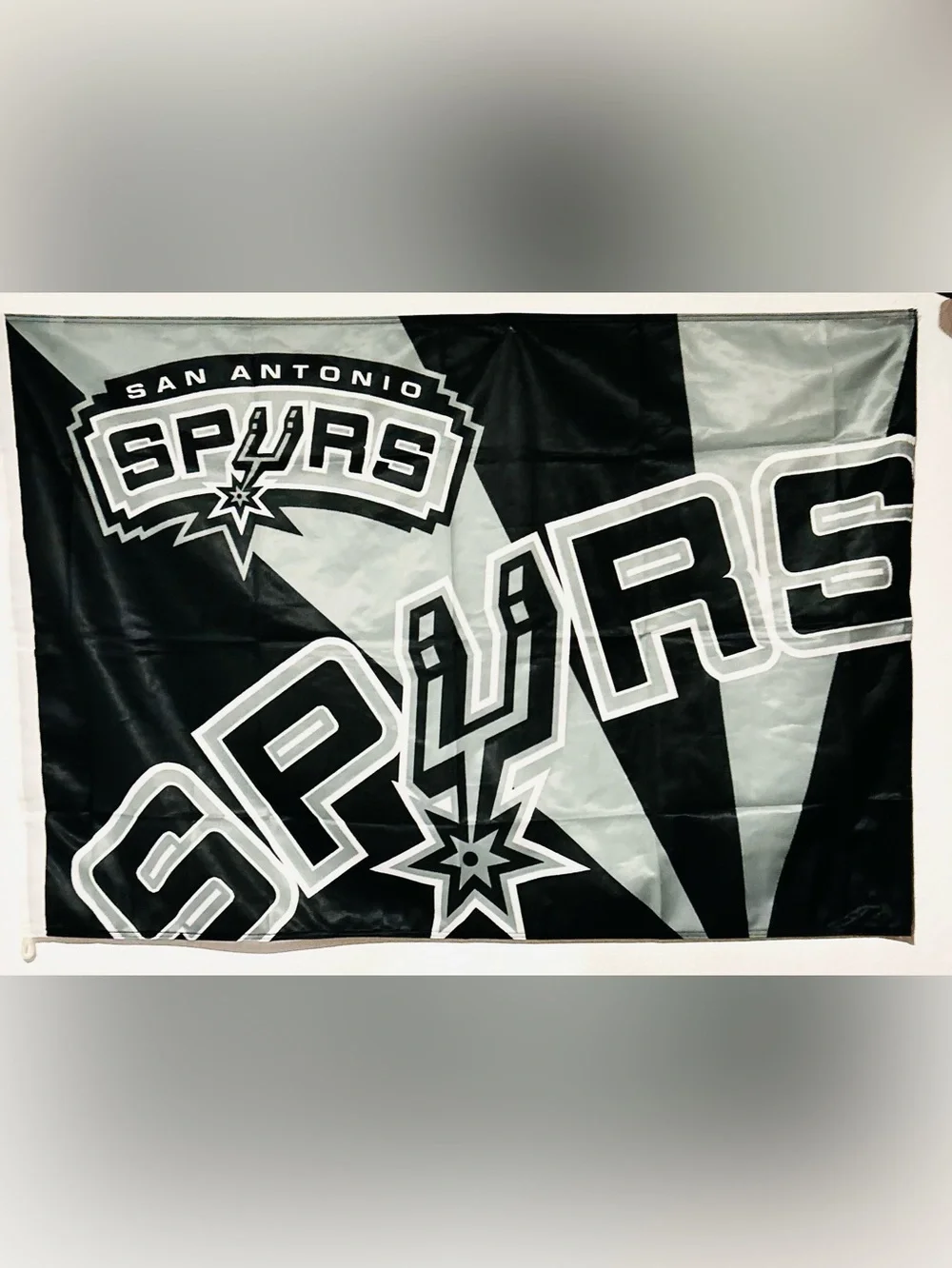 San Antonio Spurs Flag Banner‎ 28x42 Man Cave Tailgate Game Day Office Fan Merch
